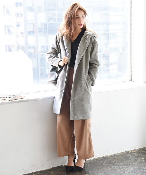 Luz Llena(ラズレナ)の「カルゼフード付きロングコート(その他アウター・レディース・ブラック/グレー/キャメル・MEDIUM/LARGE)」の6枚目の写真