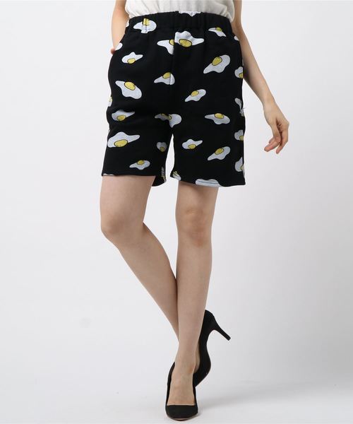 PUNYUS（プニュズ）の「目玉焼き総柄スウェットショーパン（その他パンツ・レディース・ホワイト/ブラック・1/2/3/4）」の6枚目の写真