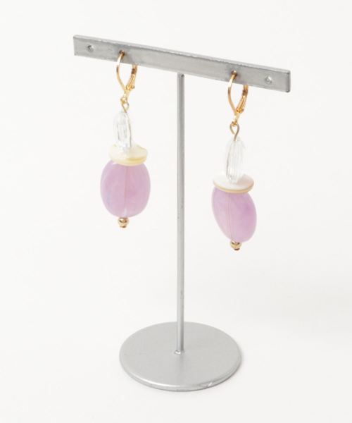 TONE SELECT GOODS(トーンセレクトグッズ)の「【jyoiv】ピアス(ピアス(両耳用)・レディース・ベージュ/ゴールド・FREE)」の1枚目の写真