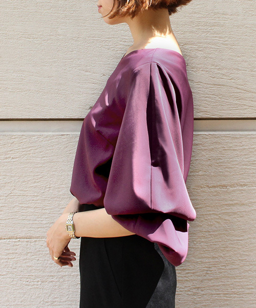 RANDA(ランダ)の「2WAYホイップスリーブVネックブラウス(シャツ/ブラウス・レディース・ブルー/パープル/マスタード・0/1)」の7枚目の写真