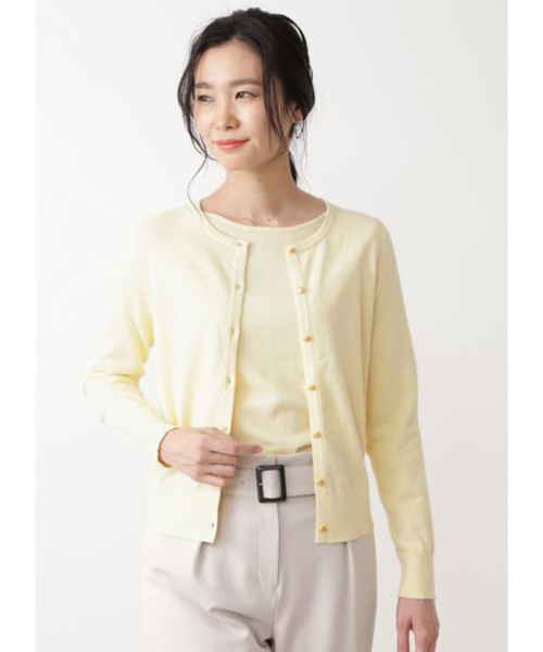 NATURAL BEAUTY BASIC（ナチュラルビューティーベーシック）の「【with 3月号掲載】コットンポリエステルベーシックカーディガン（カーディガン/ボレロ・レディース・ネイビー/オフホワイト/イエロー/グリーン・MEDIUM）」の4枚目の写真