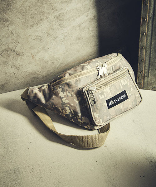 EVEREST(エベレスト)の「【EVEREST/エベレスト】Signature Waist Pack /ウエストバッグ/ファニーパック(ボディバッグ/ウエストポーチ・レディース・ブラック/ネイビー/ブラウン系カモフラージュ/グリーン系カモフラージュ・FREE)」の4枚目の写真
