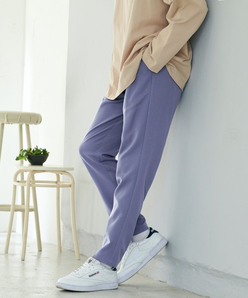 MONO-MART（モノマート）の「TRストレッチスーツ地フルレングスタックテーパードパンツ(MONO-MART)（スラックス・メンズ・ブラック/ネイビー/ブラウン/ブラック系その他/グレー系その他/ブラウン系その他/ベージュ系その他/チャコール/グリーン/ライラック/ホワイト/スモークピンク/サックスブルー/ライトグレー・S/M/L）」の12枚目の写真