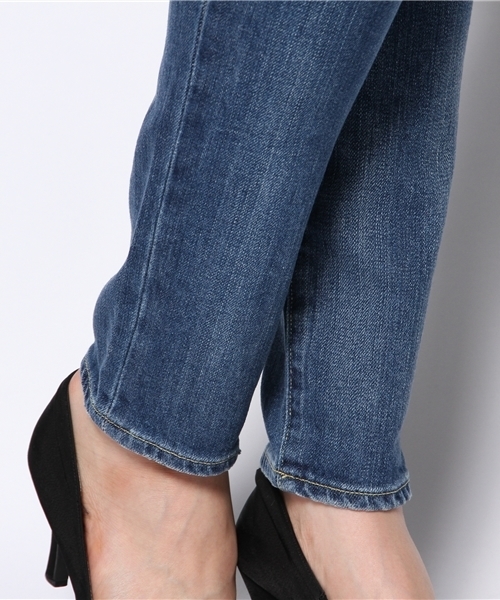 GALLARDAGALANTE（ガリャルダガランテ）の「【REDCARD】スキニーデニム（デニムパンツ・レディース・インディゴブルー・25/24/23）」の7枚目の写真