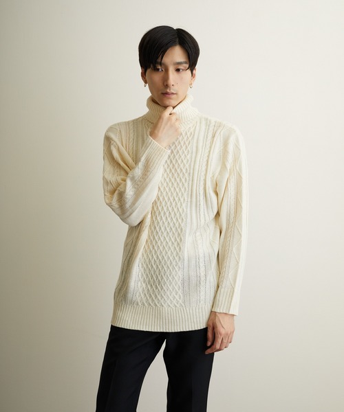 VIBGYOR(ヴィブジョー)の「VIBGYOR Select/ケーブルタートルネックニット(BL)(ニット/セーター・メンズ・アイボリー/ホワイト系その他/ブラック/ブラック系その他/杢グレー/ベージュ系その他/パープル系その他/ワイン・MEDIUM/LARGE/X-LARGE)」の1枚目の写真