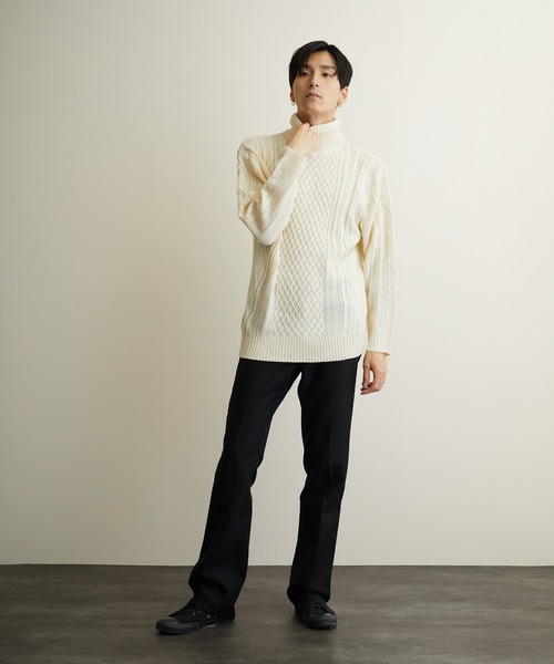 VIBGYOR(ヴィブジョー)の「VIBGYOR Select/ケーブルタートルネックニット(BL)(ニット/セーター・メンズ・アイボリー/ホワイト系その他/ブラック/ブラック系その他/杢グレー/ベージュ系その他/パープル系その他/ワイン・MEDIUM/LARGE/X-LARGE)」の17枚目の写真