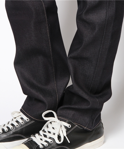 BEAMS（ビームス）の「LEVIS CALIFORNIA / 5ポケットストレート リジッドカラー（デニムパンツ・メンズ・インディゴブルー・28inch/30inch/34inch/32inch）」の6枚目の写真