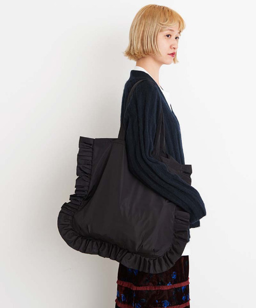 _ナイロンフリルBAG Lサイズ（トートバッグ）｜I am I in fact