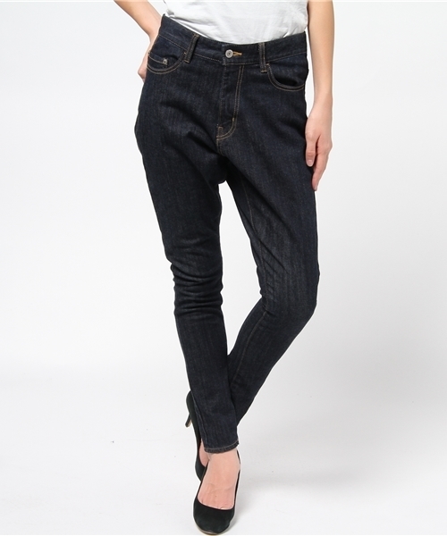 WEGO（ウィゴー）の「WEGO/スラウチスキニーパンツ（デニムパンツ・レディース・ダークインディゴブルー/ライトインディゴブルー/ネイビー・LARGE/MEDIUM）」の2枚目の写真