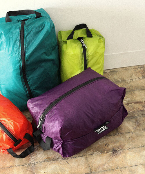 bpr BEAMS(ビーピーアール ビームス )の「GRANITE GEAR / AIR ZIPSACK S(12L)(アウトドアグッズ・メンズ・パープル・ONE SIZE)」の1枚目の写真