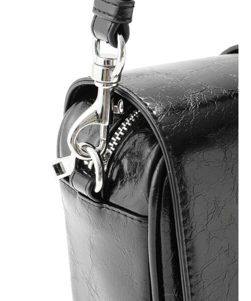 EMODA（エモダ）の「アシンメトリーボディバッグ（ショルダーバッグ・レディース・ブラック/ブラウン/カーキ・FREE）」の4枚目の写真