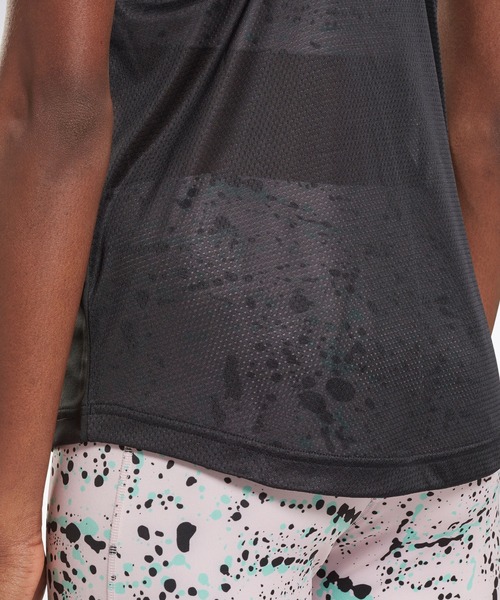 Reebok(リーボック)の「メッシュ バック タンク トップ / Mesh Back Tank Top(タンクトップ・レディース・ブラック/レッド系その他/ブラック系その他/ホワイト・SMALL/MEDIUM/LARGE/X-LARGE/XX-LARGE/X-SMALL)」の7枚目の写真