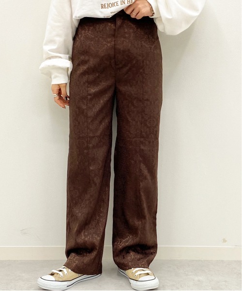apres jour（アプレジュール）の「ジャガードパンツ【ZOZOTOWN限定アイテム】（その他パンツ・レディース・ダークブラウン/ブルー/ベージュ・MEDIUM/X-LARGE/X-SMALL/SMALL）」の2枚目の写真