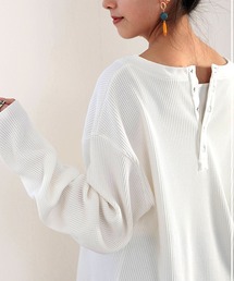 classicalelf（クラシカルエルフ）の「しっかり肉厚ワッフル。毎日着たくなる大人カットソー。（Tシャツ/カットソー）」