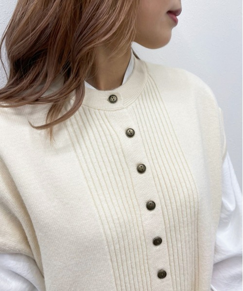 apres jour mignon（アプレジュールミニョン）の「ピンタックニットベスト【ZOZOTOWN限定アイテム】（ベスト・レディース・モカ/アイボリー/ライトベージュ・フリー/X-LARGE）」の17枚目の写真