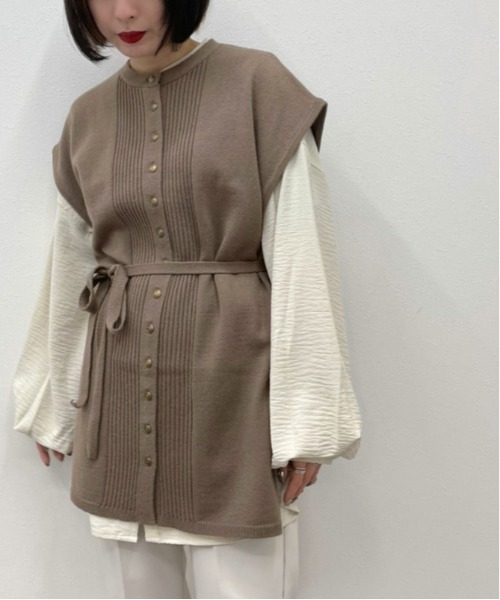 apres jour mignon（アプレジュールミニョン）の「ピンタックニットベスト【ZOZOTOWN限定アイテム】（ベスト・レディース・モカ/アイボリー/ライトベージュ・フリー/X-LARGE）」の10枚目の写真