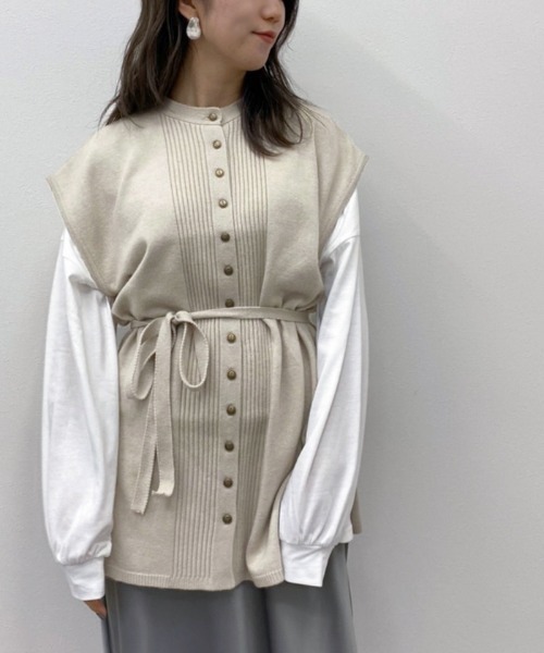 apres jour mignon（アプレジュールミニョン）の「ピンタックニットベスト【ZOZOTOWN限定アイテム】（ベスト・レディース・モカ/アイボリー/ライトベージュ・フリー/X-LARGE）」の22枚目の写真