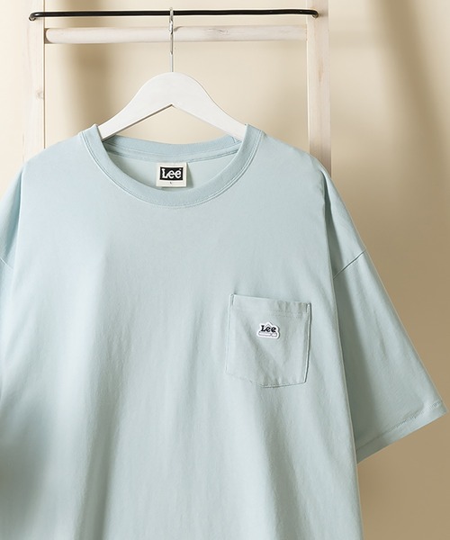 Lee(リー)の「【LEE/リー】ハウスマークミニワッペン付き半袖Tシャツ/ビッグシルエット/ユニセックス(Tシャツ/カットソー・メンズ・ベージュ/アッシュグレー/ホワイト/サックスブルー/ブラック・XL/M/L)」の5枚目の写真