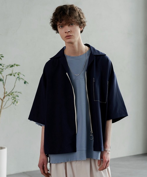 shiki tokyo（シキトウキョウ）の「OVERSIZED SHORT ZIP SHIRTS / オーバーサイズショートジップシャツ（シャツ/ブラウス・メンズ・ネイビー/ライトベージュ・SMALL/MEDIUM/LARGE）」の5枚目の写真