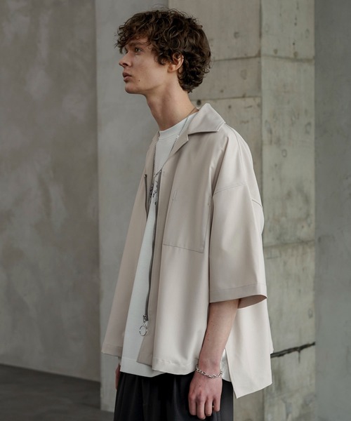 shiki tokyo（シキトウキョウ）の「OVERSIZED SHORT ZIP SHIRTS / オーバーサイズショートジップシャツ（シャツ/ブラウス・メンズ・ネイビー/ライトベージュ・SMALL/MEDIUM/LARGE）」の15枚目の写真