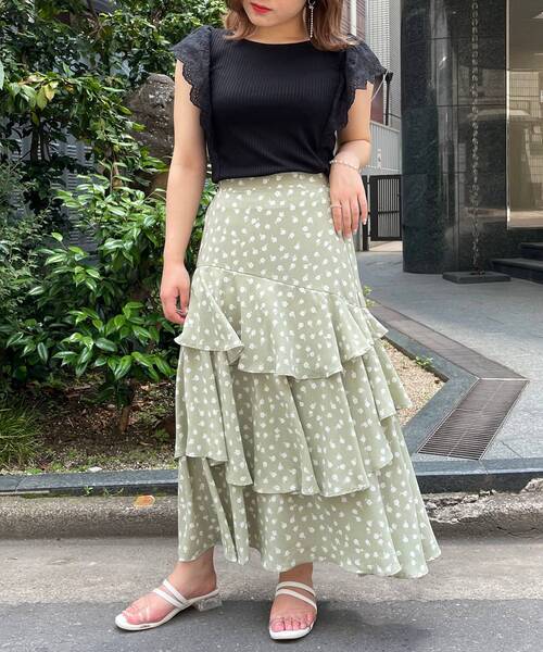 MAJESTIC LEGON（マジェスティックレゴン）の「エアリーティアードスカート（スカート・レディース・アイボリー/ホワイト系その他2/グレー/グレー系その他/グリーン系その他/ブラック/グレー系その他2/ブラウン・SMALL/MEDIUM）」の18枚目の写真