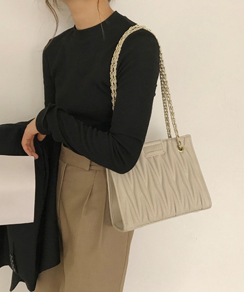 Jasmine Grandiflorum（ジャスミングランディフローラム）の「チェーンハンドバッグ（ハンドバッグ・レディース・ホワイト/ベージュ/ブラック・FREE）」の13枚目の写真