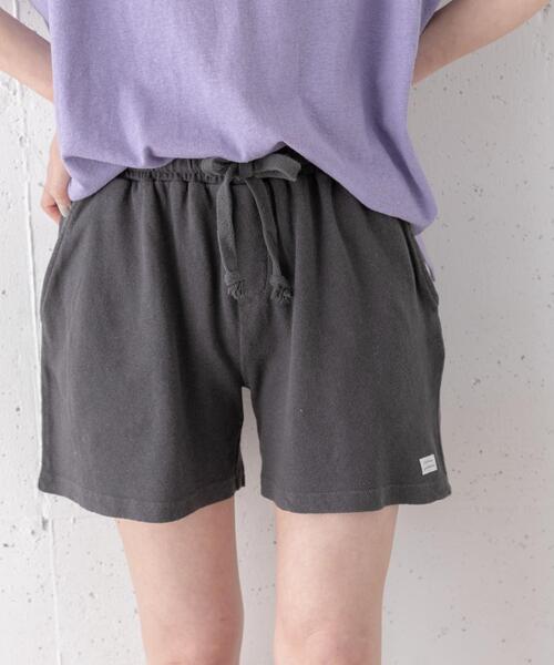 URBAN RESEARCH Sonny Label（アーバンリサーチサニーレーベル）の「Leona SURF　ヘンプコットンショートパンツ（その他パンツ・レディース・ベージュ/グリーン系その他/ブラック・FREE）」の2枚目の写真