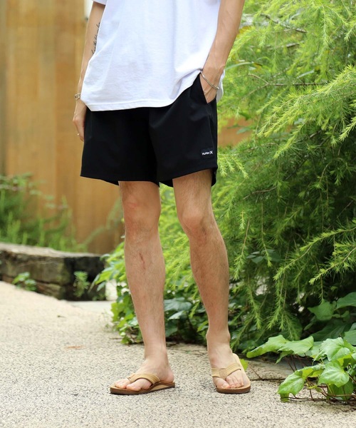 Hurley （ハーレー）の「M OAO SOLID VOLLEY 17 /ハーレー 水着 サーフトランクス ボードショーツ（水着・メンズ・ネイビー/ピンク/ブラック/オリーブ/ブルー/ライトブルー/ライトグリーン/イエロー・SMALL/LARGE/X-LARGE/MEDIUM）」の2枚目の写真