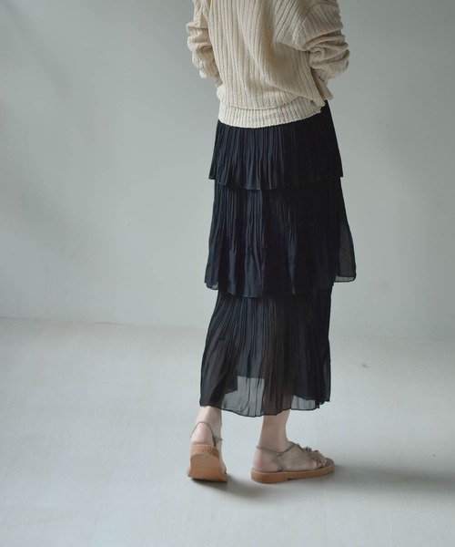 muure(ミュール)の「3段フリルティアードスカート(スカート・レディース・ホワイト/ブラック・FREE)」の6枚目の写真