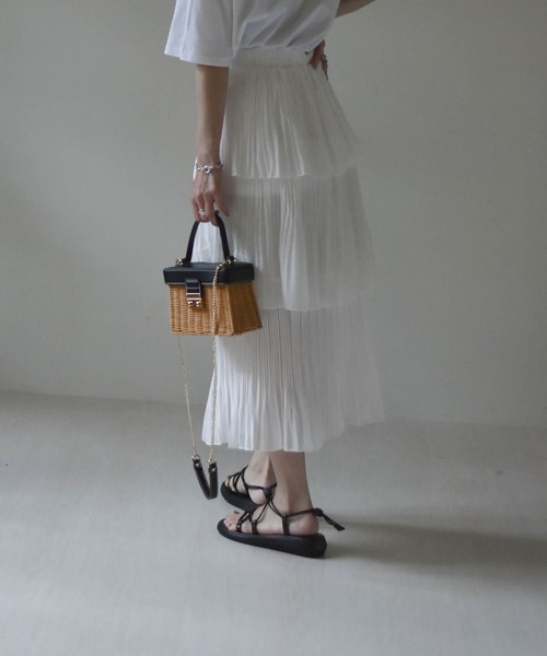 muure(ミュール)の「3段フリルティアードスカート(スカート・レディース・ホワイト/ブラック・FREE)」の8枚目の写真