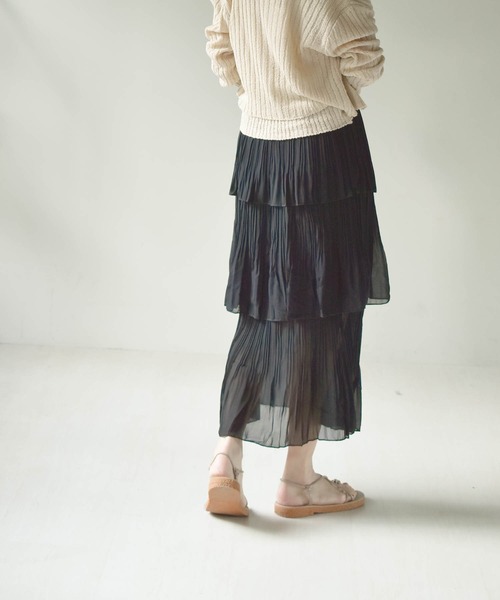 muure(ミュール)の「3段フリルティアードスカート(スカート・レディース・ホワイト/ブラック・FREE)」の10枚目の写真