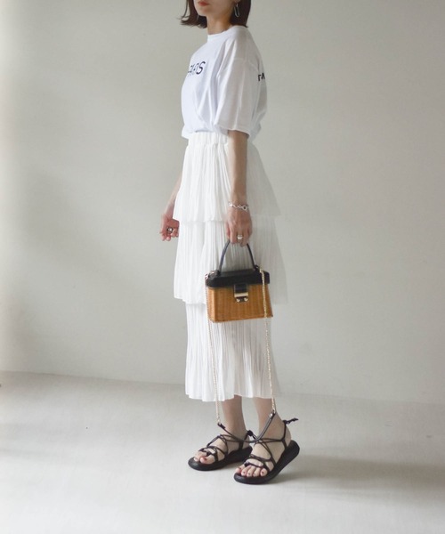 muure(ミュール)の「3段フリルティアードスカート(スカート・レディース・ホワイト/ブラック・FREE)」の11枚目の写真