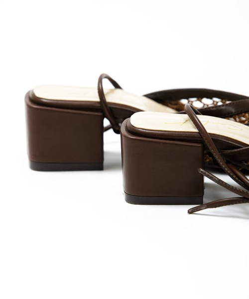 AS KNOW AS PINKY(アズノゥアズピンキー)の「2wayレースアップサンダル(サンダル・レディース・ブラウン/ベージュ・M/L)」の19枚目の写真