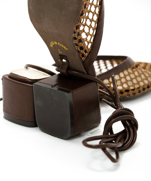 AS KNOW AS PINKY(アズノゥアズピンキー)の「2wayレースアップサンダル(サンダル・レディース・ブラウン/ベージュ・M/L)」の20枚目の写真