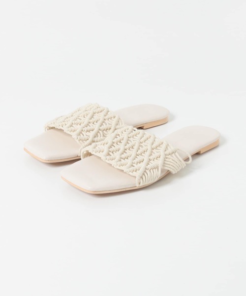 URBAN RESEARCH DOORS（アーバンリサーチドアーズ）の「マクラメフラットサンダル（サンダル・レディース・ブラック/ナチュラル・SMALL/MEDIUM/LARGE）」の3枚目の写真