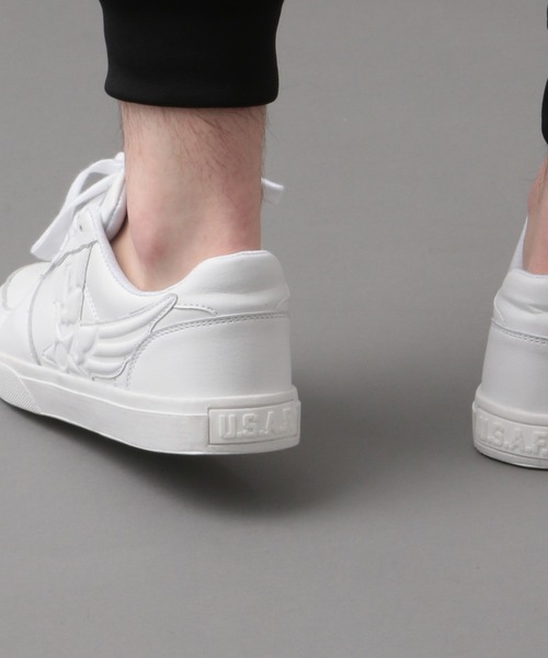 AVIREX（アヴィレックス）の「【スニーカー】INDEPENDENCE / インデペンデンス / アヴィレックス / AVIREX（スニーカー・メンズ・ホワイト/ブラック/ゴールド/オリーブ・24cm/25cm/26cm/27cm/23㎝/28cm/29cm/23cm）」の7枚目の写真