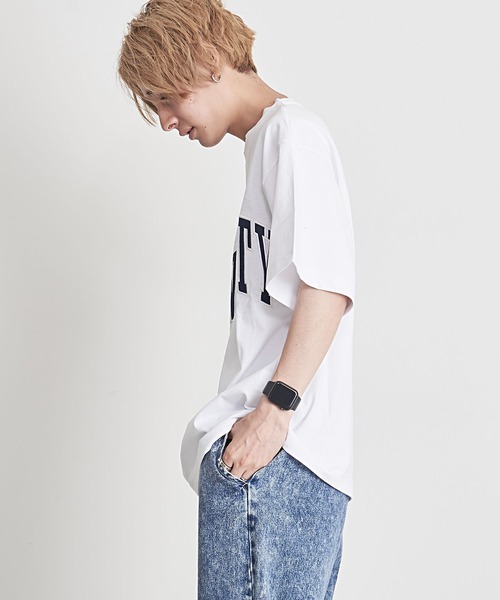 SILVER BULLET(シルバーバレット)の「『CavariA/キャバリア』UNIVERSITYロゴ刺繍クルーネック半袖Tシャツ(Tシャツ/カットソー・メンズ・グリーン/ネイビー/ホワイト・M/L)」の7枚目の写真