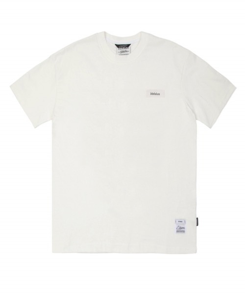 STIGMA（スティグマ）の「【STIGMA 】オールドイングリッシュ スタンダードフィットティーシャツ / OLD ENGLISH STANDARD FIT T-SHIRTS（Tシャツ/カットソー・メンズ・ブラック/アイボリー・MEDIUM/LARGE/X-LARGE）」の2枚目の写真