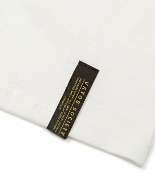 STIGMA（スティグマ）の「【STIGMA 】オールドイングリッシュ スタンダードフィットティーシャツ / OLD ENGLISH STANDARD FIT T-SHIRTS（Tシャツ/カットソー・メンズ・ブラック/アイボリー・MEDIUM/LARGE/X-LARGE）」の9枚目の写真