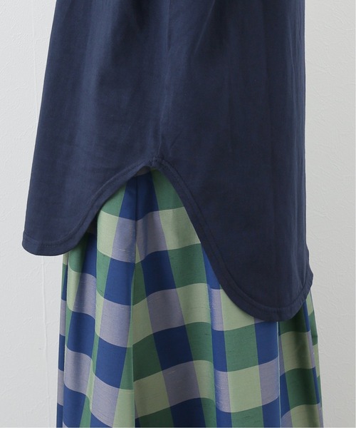 SLOBE IENA（スローブイエナ）の「カレッジフレンチスリーブTシャツ【手洗い可能】◆（Tシャツ/カットソー・レディース・ホワイト/ネイビー/ブラウン・FREE）」の5枚目の写真