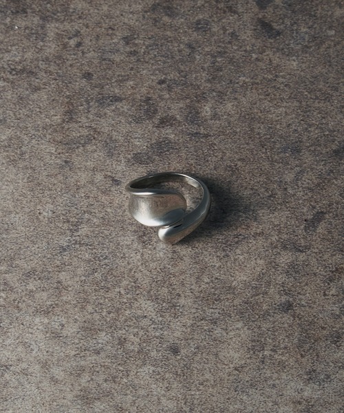 act'm（アクトム）の「シルバーデザインリング【act'm select】（リング・メンズ・シルバー系1/シルバー系2/シルバー系3/シルバー系4/シルバー系5・FREE）」の5枚目の写真