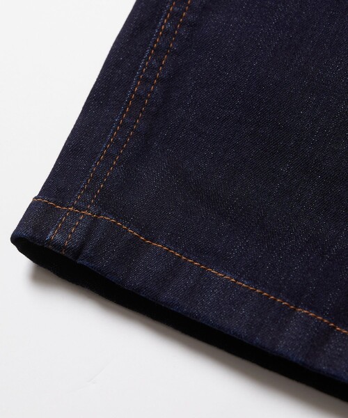 FREAK'S STORE（フリークスストア）の「WEB限定 GRAMICCI×FREAK'S STORE/グラミチ 別注 ルーズシルエット クライミングデニムパンツ/ワイドデニム（デニムパンツ・メンズ・ダークインディゴブルー/ライトインディゴブルー・SMALL/MEDIUM/LARGE/X-LARGE）」の14枚目の写真