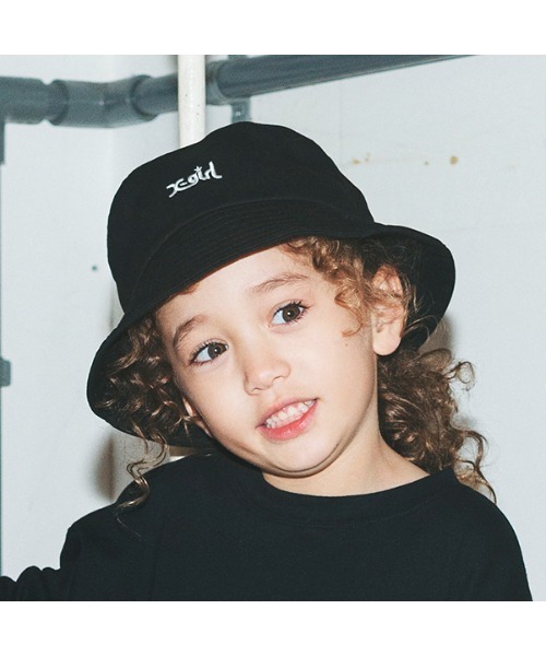 X-girl Stages（エックスガールステージス）の「ロゴバケットハット（ハット・キッズ・ベージュ/ブラック・FREE）」の12枚目の写真