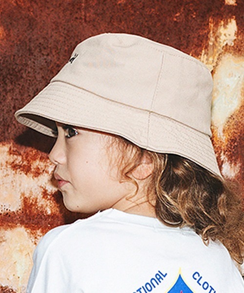 X-girl Stages（エックスガールステージス）の「ロゴバケットハット（ハット・キッズ・ベージュ/ブラック・FREE）」の15枚目の写真