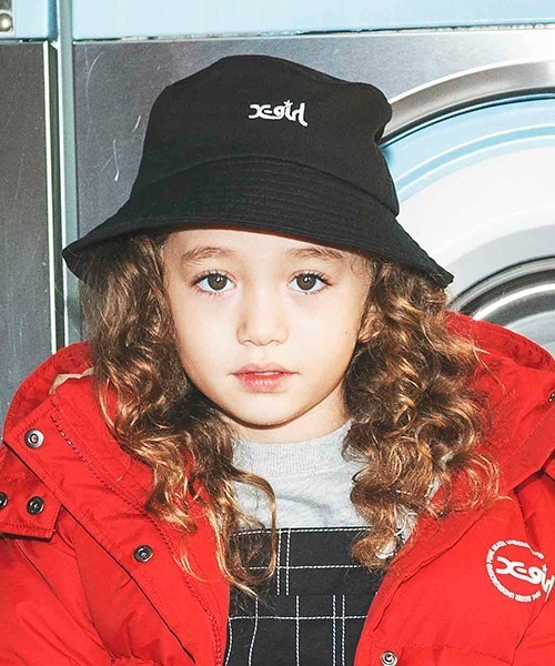 X-girl Stages（エックスガールステージス）の「ロゴバケットハット（ハット・キッズ・ベージュ/ブラック・FREE）」の17枚目の写真