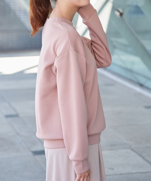 Honeys（ハニーズ）の「きれいめスエットトップス（スウェット・レディース・ブラック/ライトベージュ/スミクロ/モカ/ブルー系その他/ピンク・LL/S/M/L）」の22枚目の写真