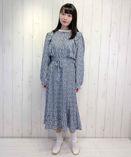 Clice de Paris（クリシェドゥパリス）の「K/エレガントフリルワンピース（ワンピース・レディース・ブルー/イエロー・ONESIZE）」の6枚目の写真