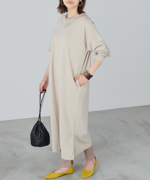 Chaco closet(チャコ クローゼット)の「サイドスリットリブレギンス(レギンス/スパッツ・レディース・ホワイト/ベージュ/ブラック/グレー・FREE)」の12枚目の写真