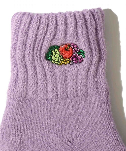 FRUIT OF THE LOOM（フルーツオブザルーム）の「【FRUIT OF THE LOOM】裏起毛ネオンルームソックス / レディース クォーター丈 靴下（ソックス/靴下・レディース・パープル/ピンク/グリーン・23cm～25cm）」の4枚目の写真