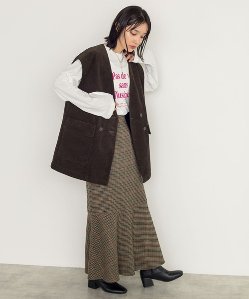 w closet（ダブルクローゼット）の「【新色追加】【SETUP対応】VネックW前BIGベスト（ベスト・レディース・ダークグリーン/カーキ/スミクロ/サックスブルー・FREE）」の7枚目の写真